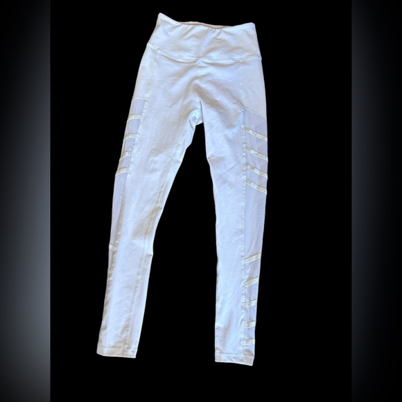 BUFFBUNNY Mesh High Waisted White Leggings Women’s Size S - Picture 7 of 12